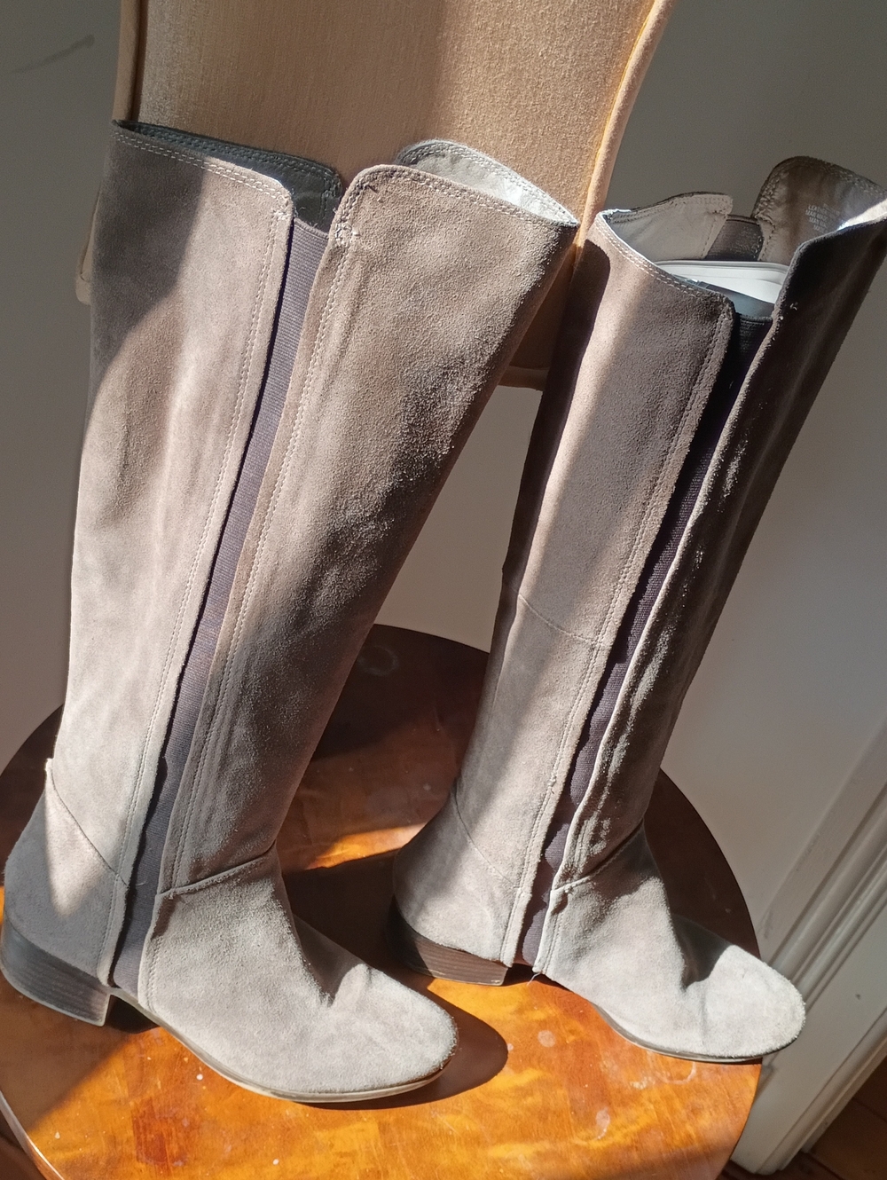 Steve Madden Taupe Pull On Boots